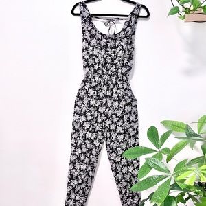 {Forever 21} Lightweight Sleeveless Floral Jumpsuit